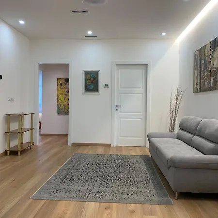 Liberty Apartments Chiesina Uzzanese Room photo